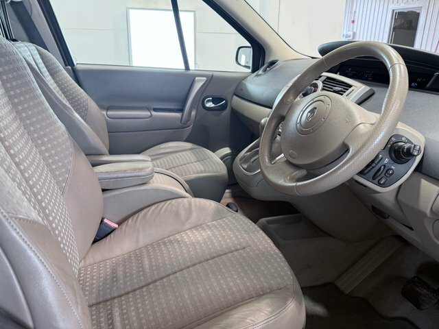 Renault Scenic 1.6 Vvt Dynamique Silver #10