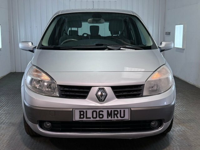 Renault Scenic 2006 1.6 Vvt Privilege Mpv 1 Silver #2