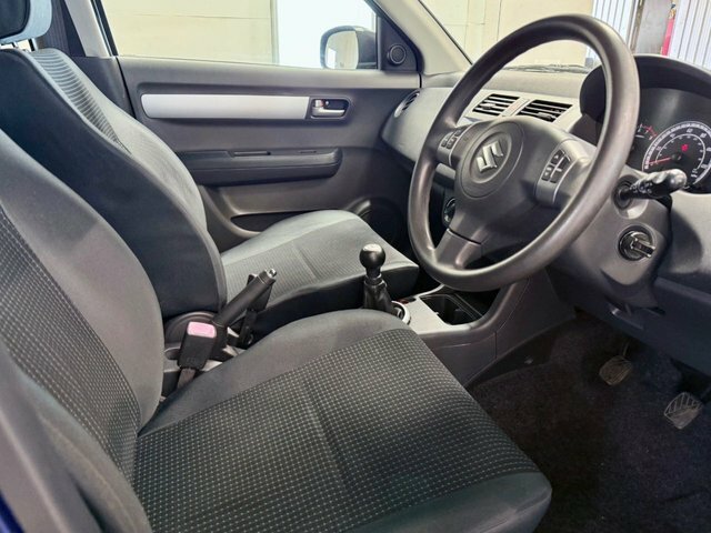Suzuki Swift Glx Vvts 5-Door Blue #10