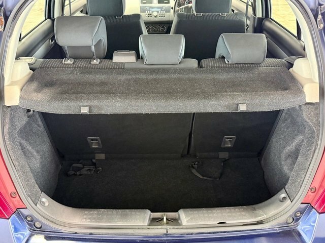 Suzuki Swift Glx Vvts 5-Door Blue #24
