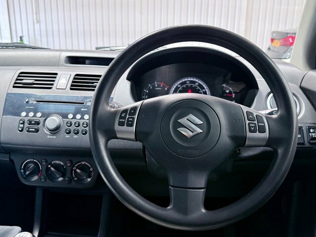 Suzuki Swift Glx Vvts 5-Door Blue #9