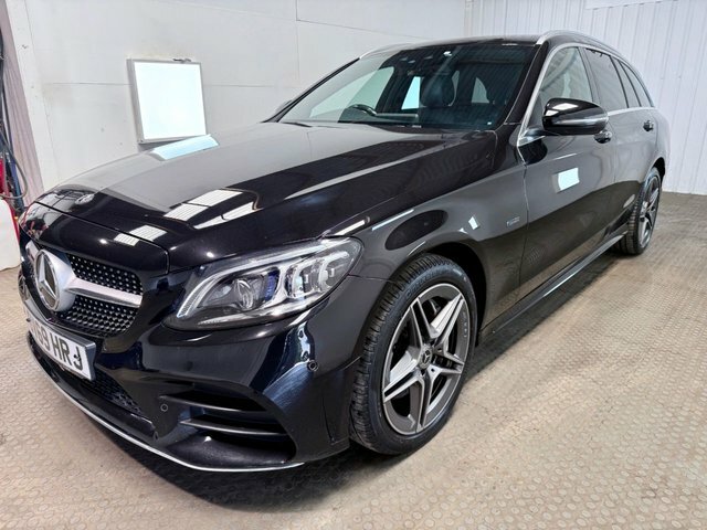 Mercedes-Benz C Class 2019 2.0 C300de 13.5Kwh Amg Line Edition Estate Black #3