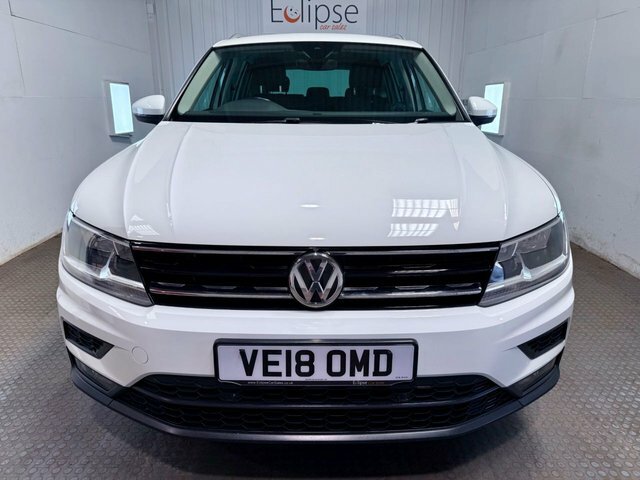 Volkswagen Tiguan 2018 1.4 Tsi Se Navigation Suv Dsg 4Mot White #2