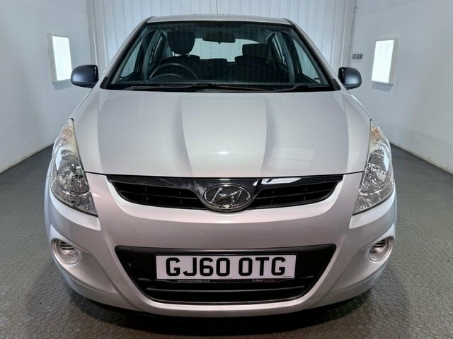 Hyundai I20 2010 1.2 Classic Hatchback Euro Silver #2