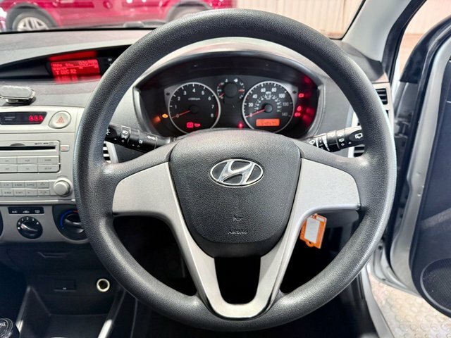 Hyundai I20 Comfort Silver #11