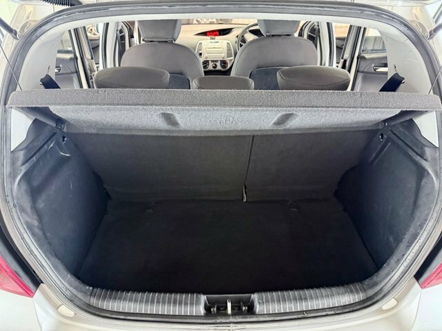 Hyundai I20 Comfort Silver #27