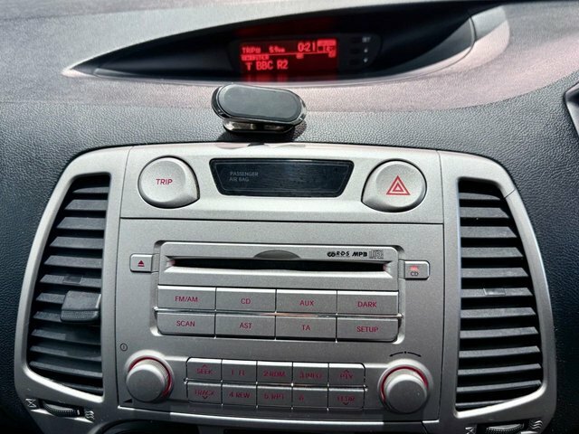 Hyundai I20 Comfort Silver #20