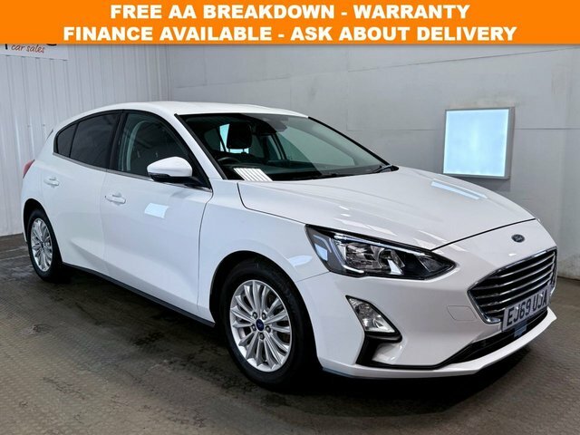 Ford Focus 2019 1.0T Ecoboost Titanium Hatchback A White