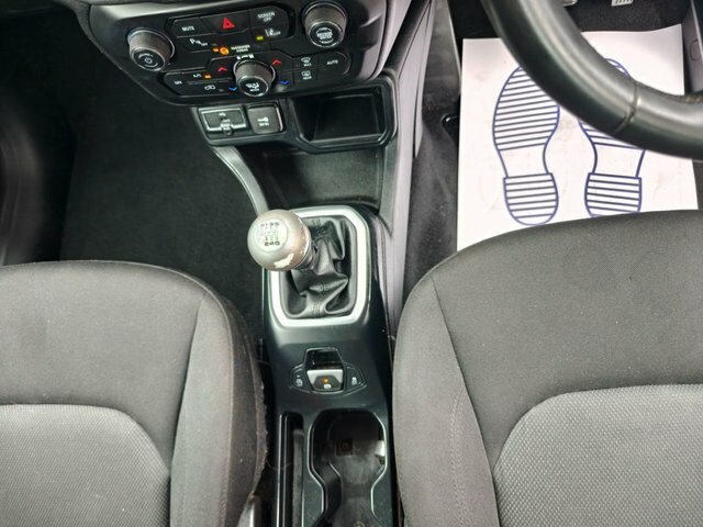 Jeep Renegade 1.4 Limited 138 Bhp Black #18