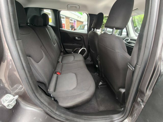 Jeep Renegade 1.4 Limited 138 Bhp Black #10