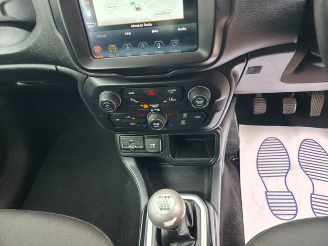 Jeep Renegade 1.4 Limited 138 Bhp Black #16