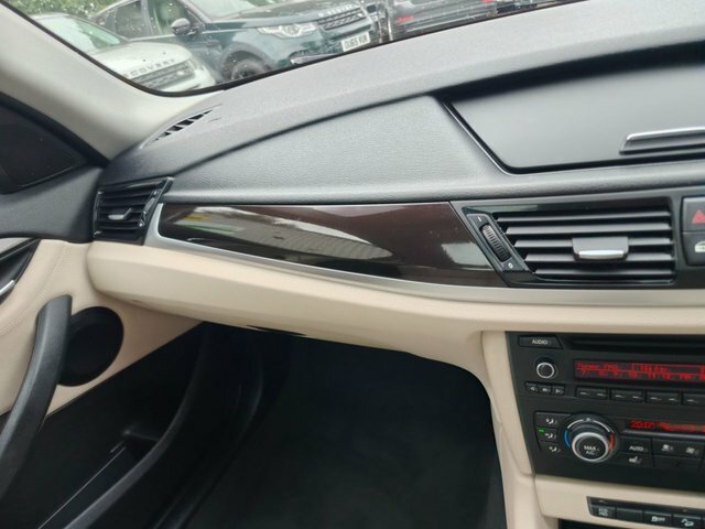 BMW X1 Xdrive 18D M Sport White #16