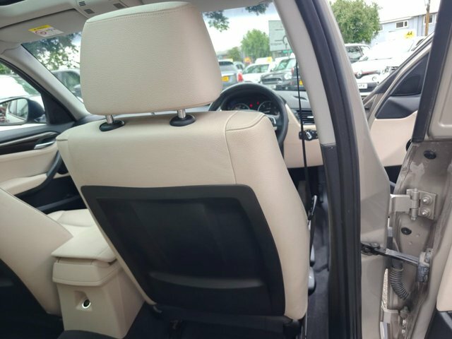 BMW X1 Xdrive 18D M Sport White #26
