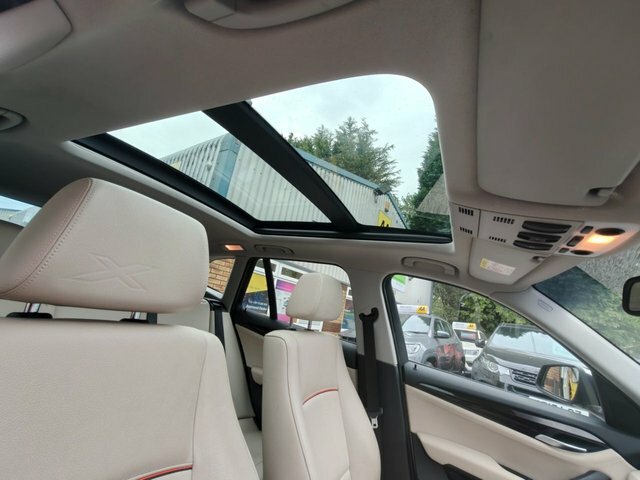 BMW X1 Xdrive 18D M Sport White #50