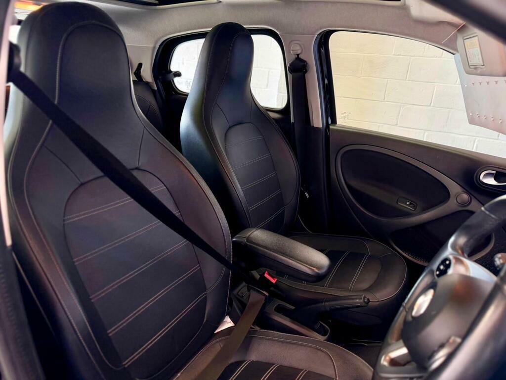 Smart Forfour Eq Forfour Pulse Premium Black #12