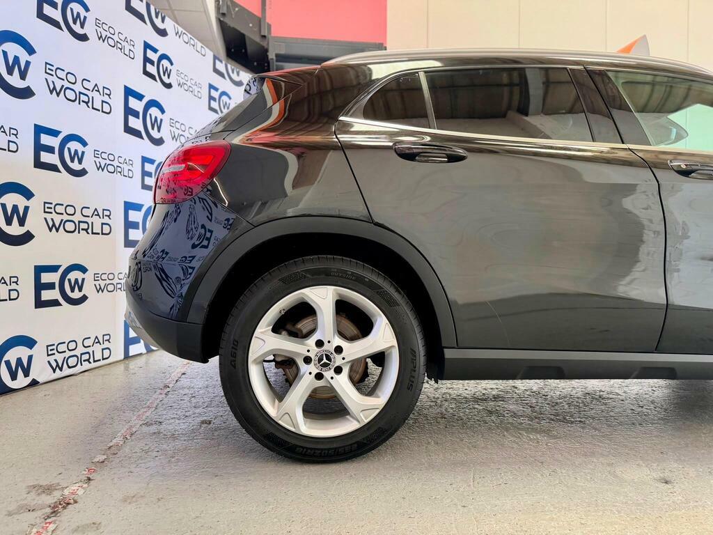 Mercedes-Benz GLA Class 2.1 Gla200d Sport Premium Plus 7G-dct Euro 6 S Black #6