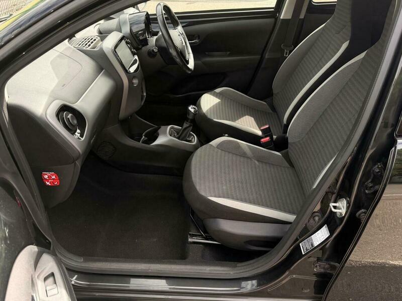 Toyota Aygo 1.0 Vvt-i X-press Euro FV18WND Black #5