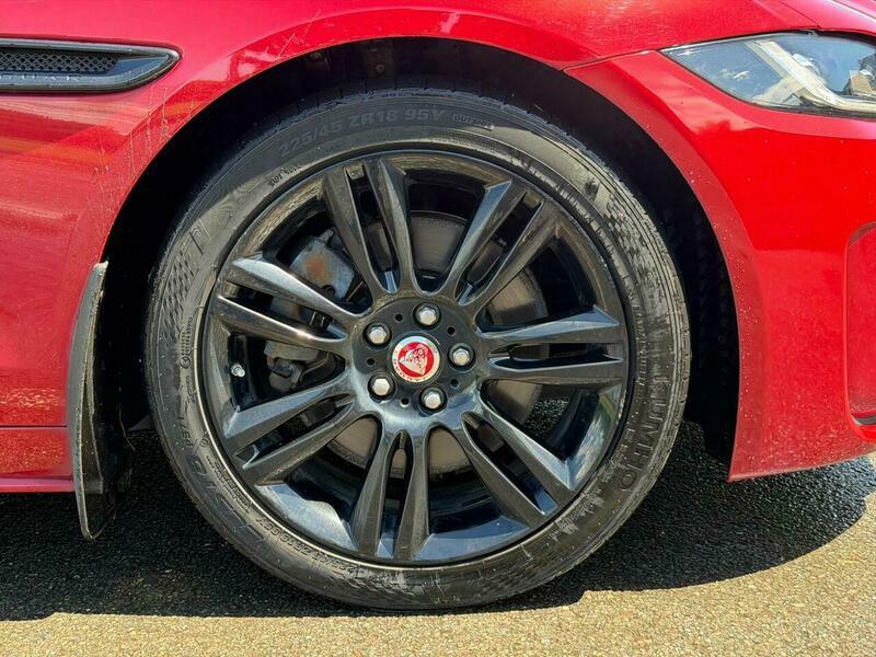 Jaguar XE Xe Se D Grey #45