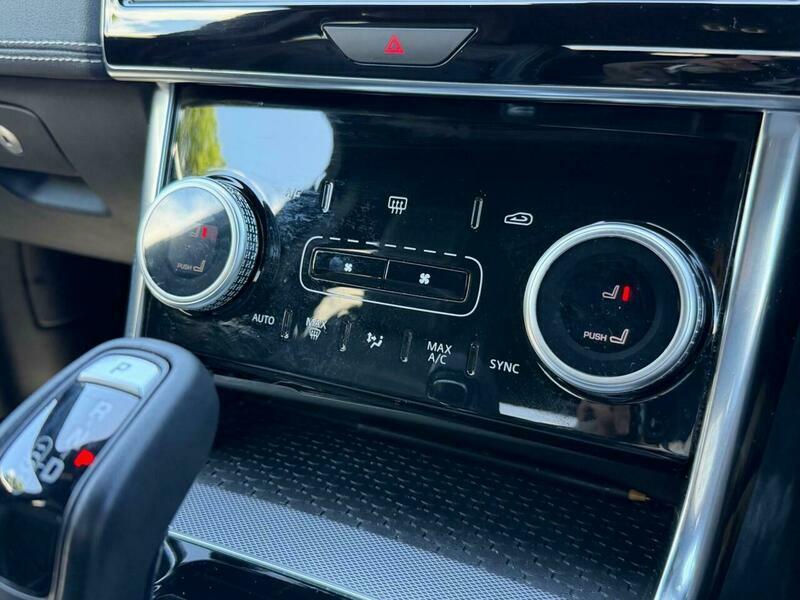 Jaguar XE Xe Se D Grey #15
