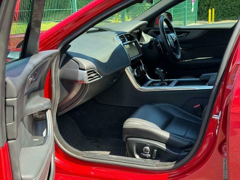 Jaguar XE Xe Se D Grey #9