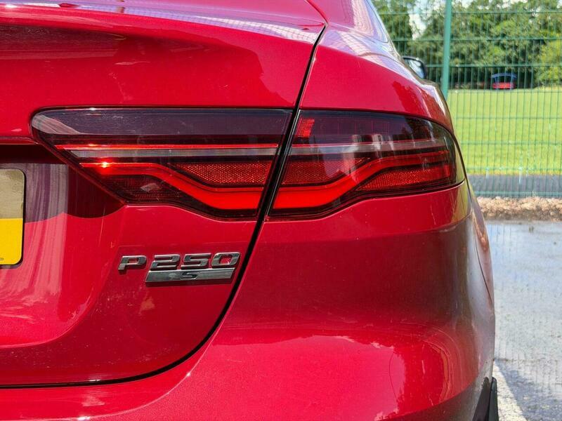 Jaguar XE Xe Se D Grey #54