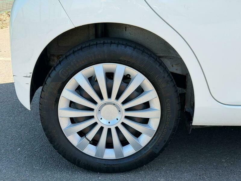 Toyota Aygo 1.0 Vvt-i X-press White #39