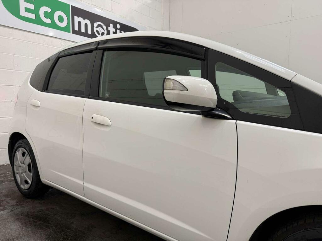 Honda Jazz 1.3 LK60MUP White #6