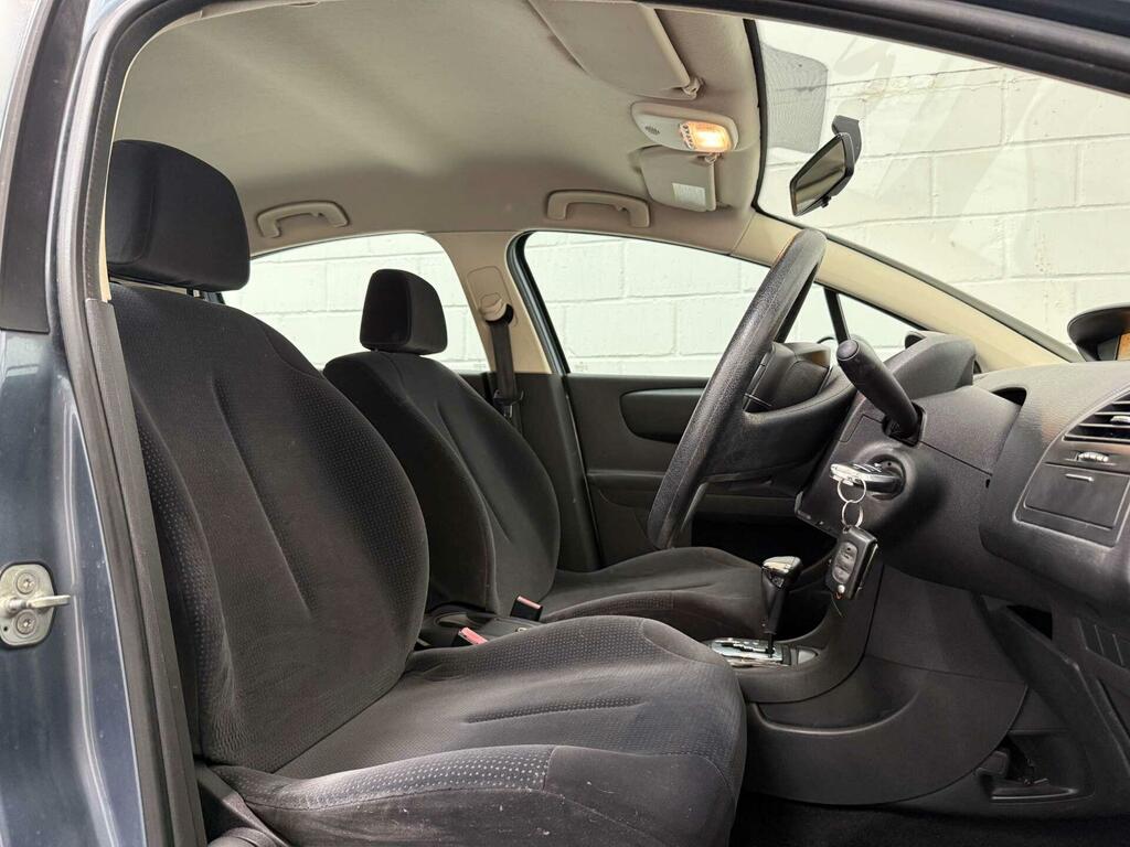 Citroen C4 Hdi Vtr Blue #26
