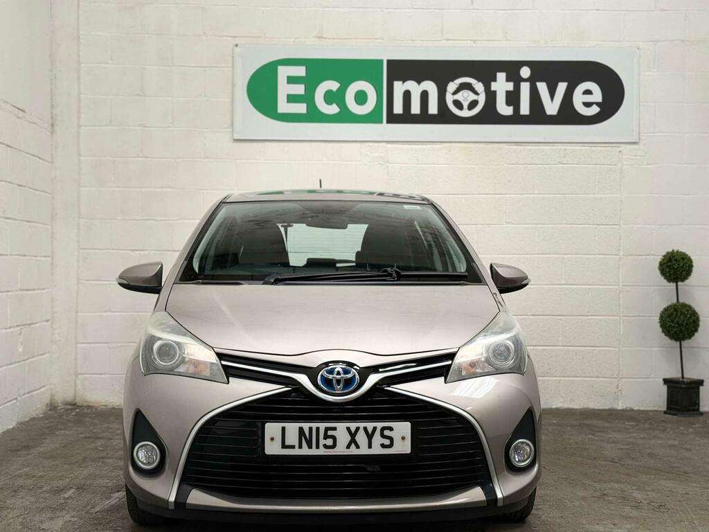 Toyota Yaris 1.5 Vvt-h Icon E-cvt Euro 6 LN15XYS Brown #5