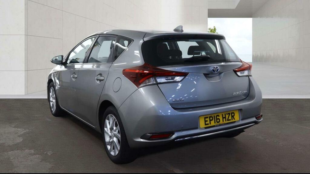 Toyota Auris 1.8 Vvt-h Icon Cvt Euro 6 Ss Grey #3