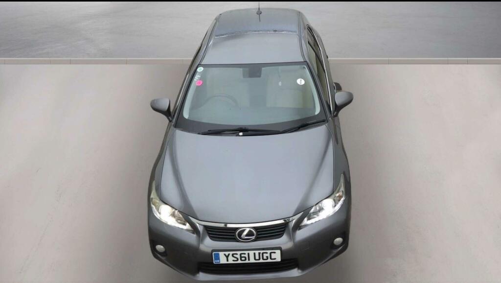 Lexus CT 200H Se-l Silver #7