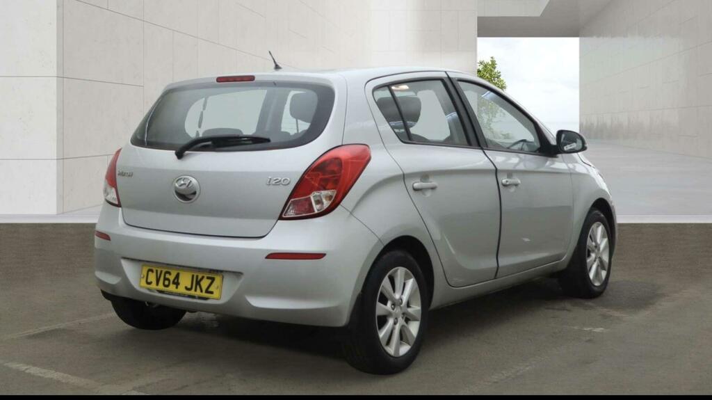 Hyundai I20 1.2 Active White #6