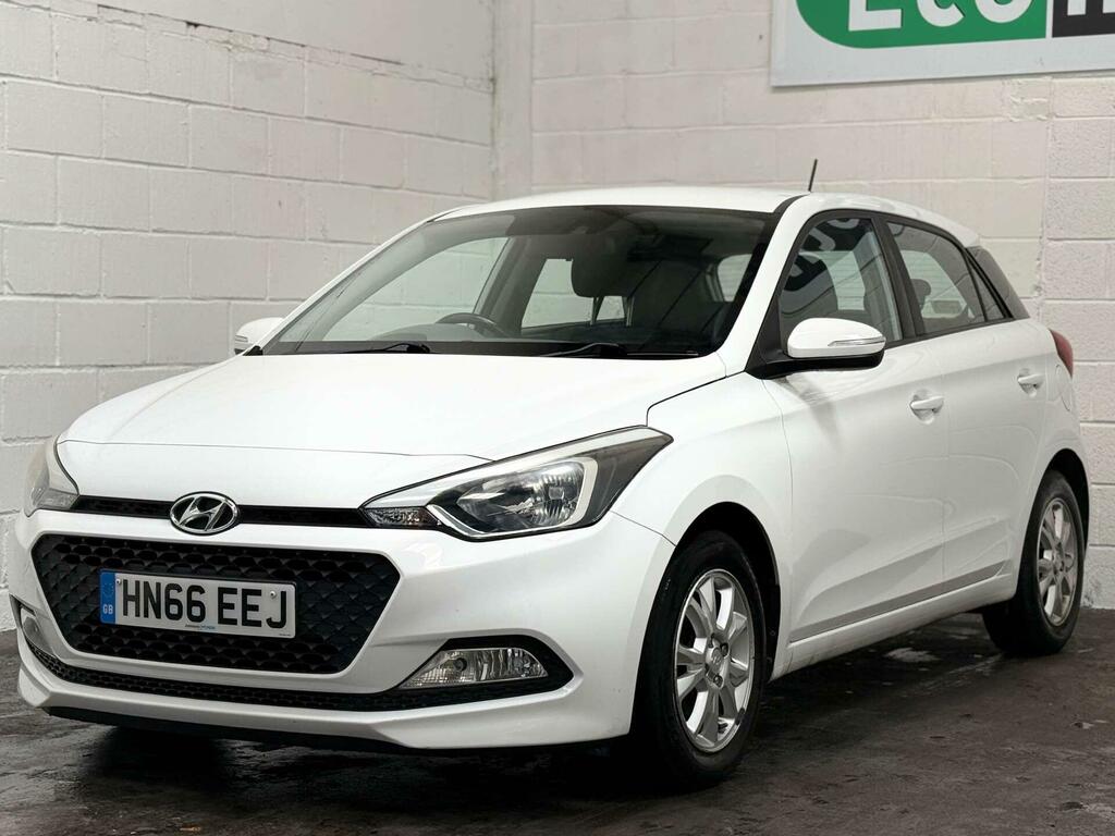 Hyundai I20 1.2 Se Euro 6 HN66EEJ White #4