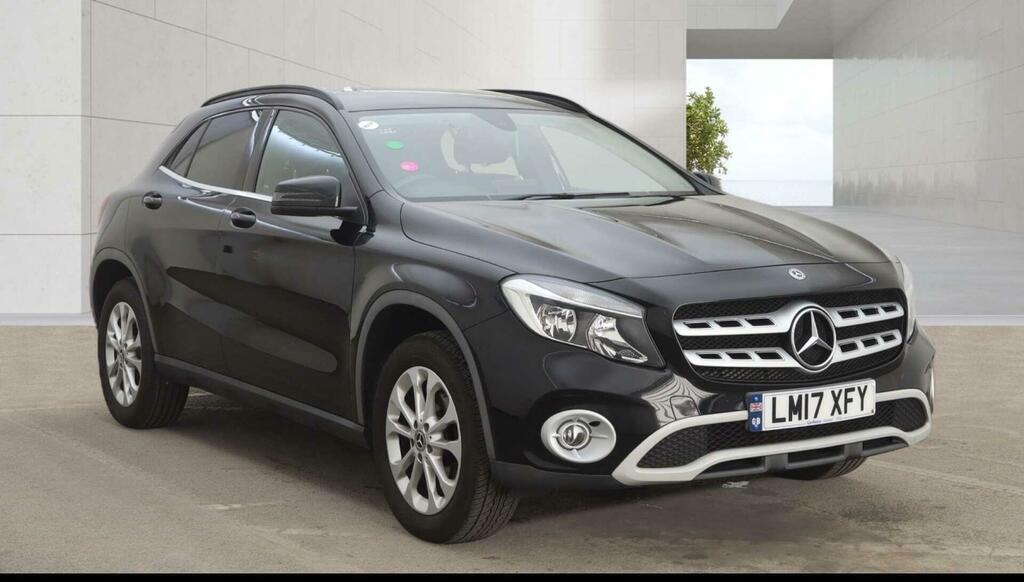Mercedes-Benz GLA Class Se Black
