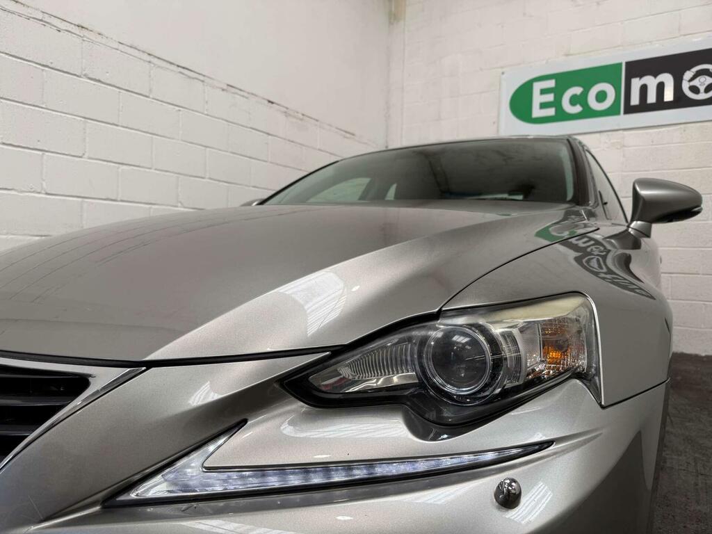 Lexus IS 2.5 Executive Edition Saloon Hybrid E-c Black #9