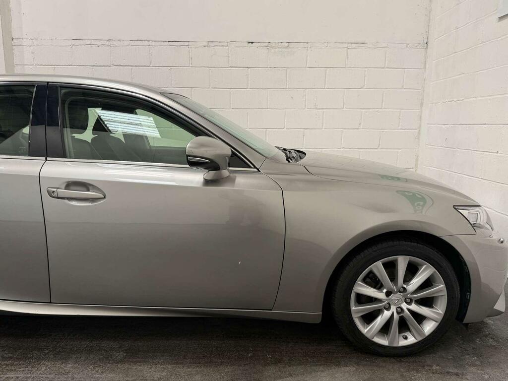 Lexus IS 2.5 Executive Edition Saloon Hybrid E-c Black #20