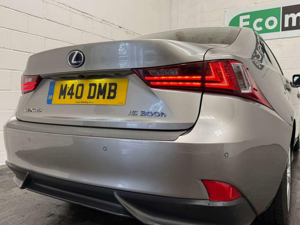 Lexus IS 2.5 Executive Edition Saloon Hybrid E-c Black #17