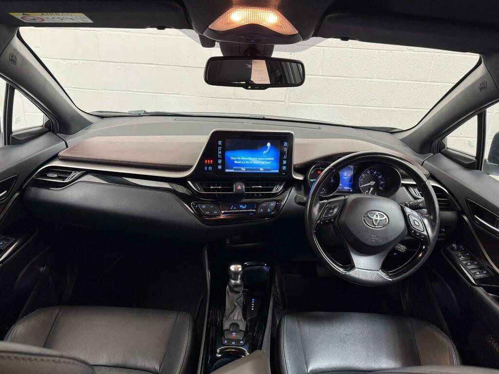 Toyota C-Hr Excel Black #2