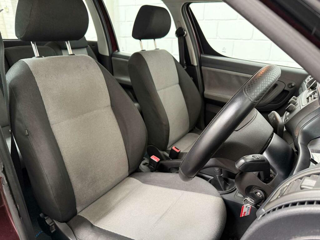 Skoda Roomster With 3 Months White #32