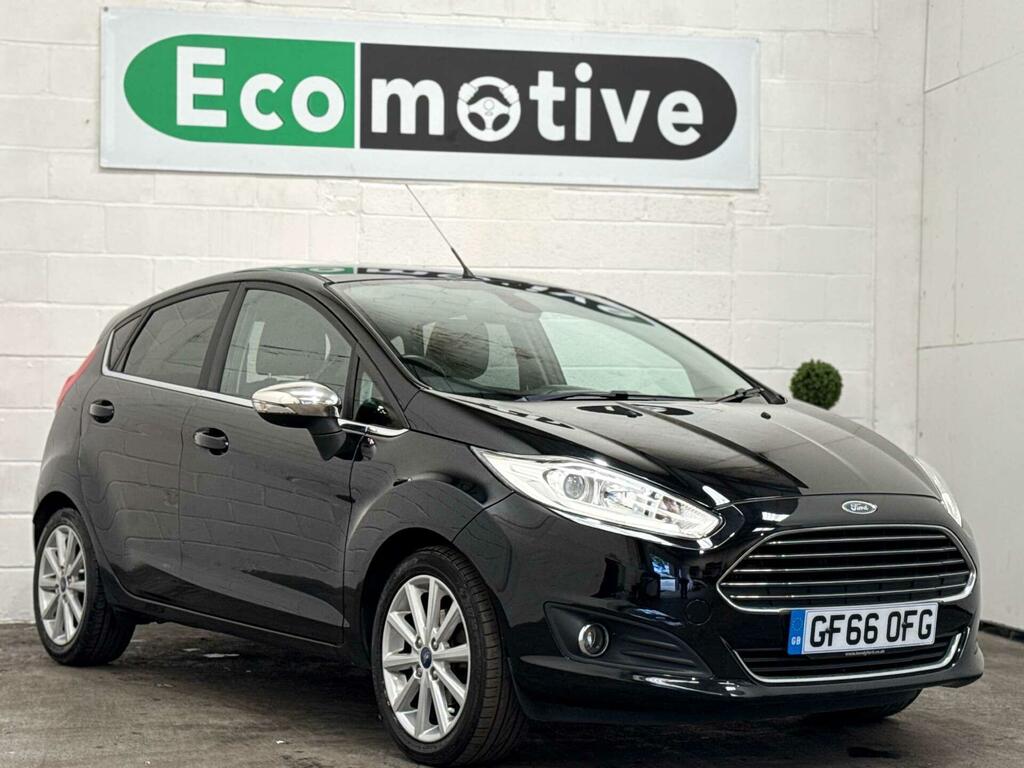 Ford Fiesta Titanium Black #3