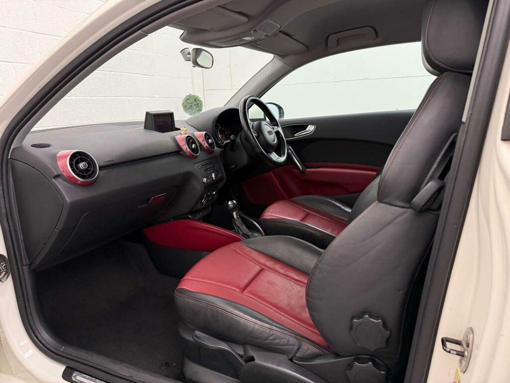 Audi A1 1.6 Tdi Sport Euro 5 Ss Blue #40