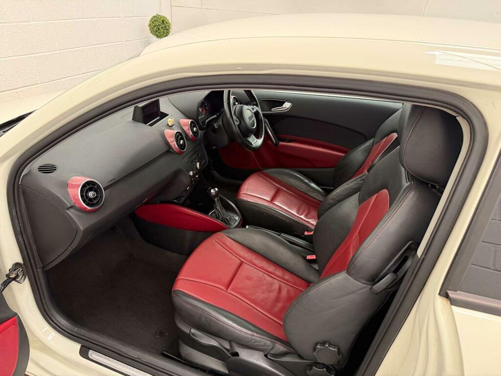 Audi A1 1.6 Tdi Sport Euro 5 Ss Blue #42