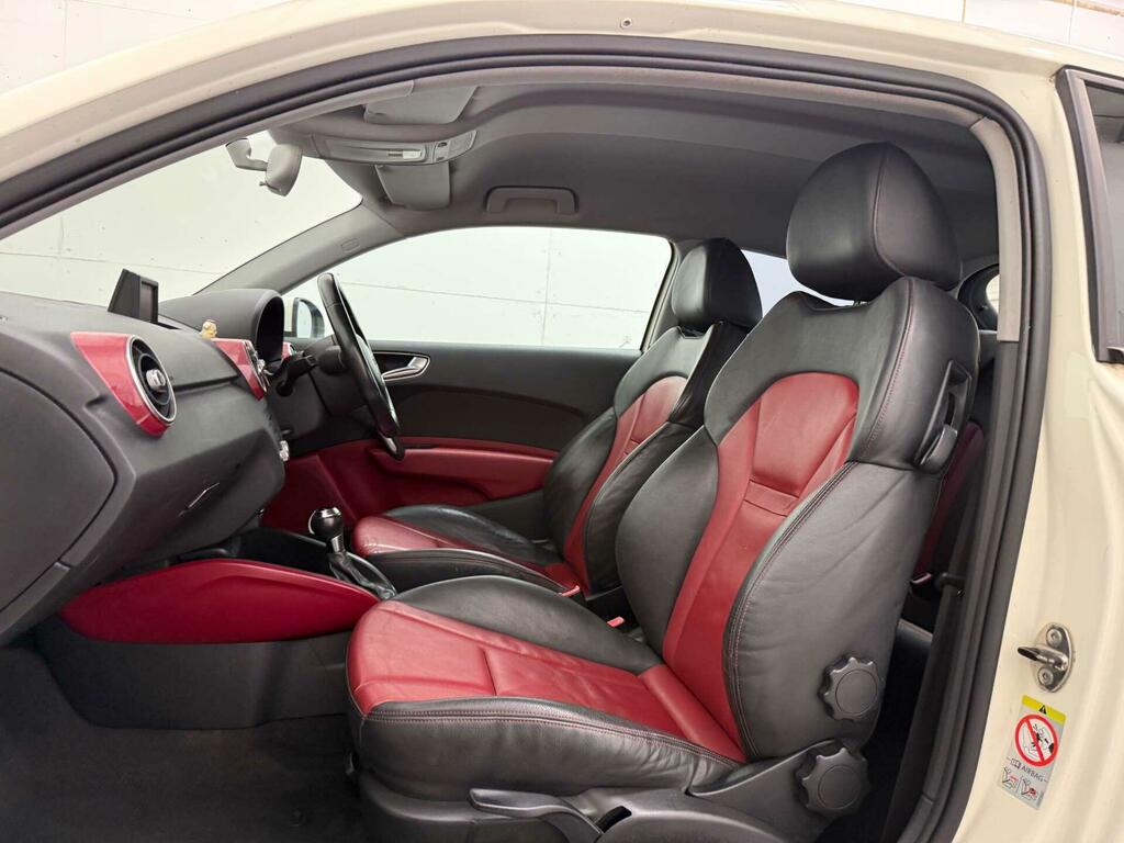 Audi A1 1.6 Tdi Sport Euro 5 Ss Blue #39
