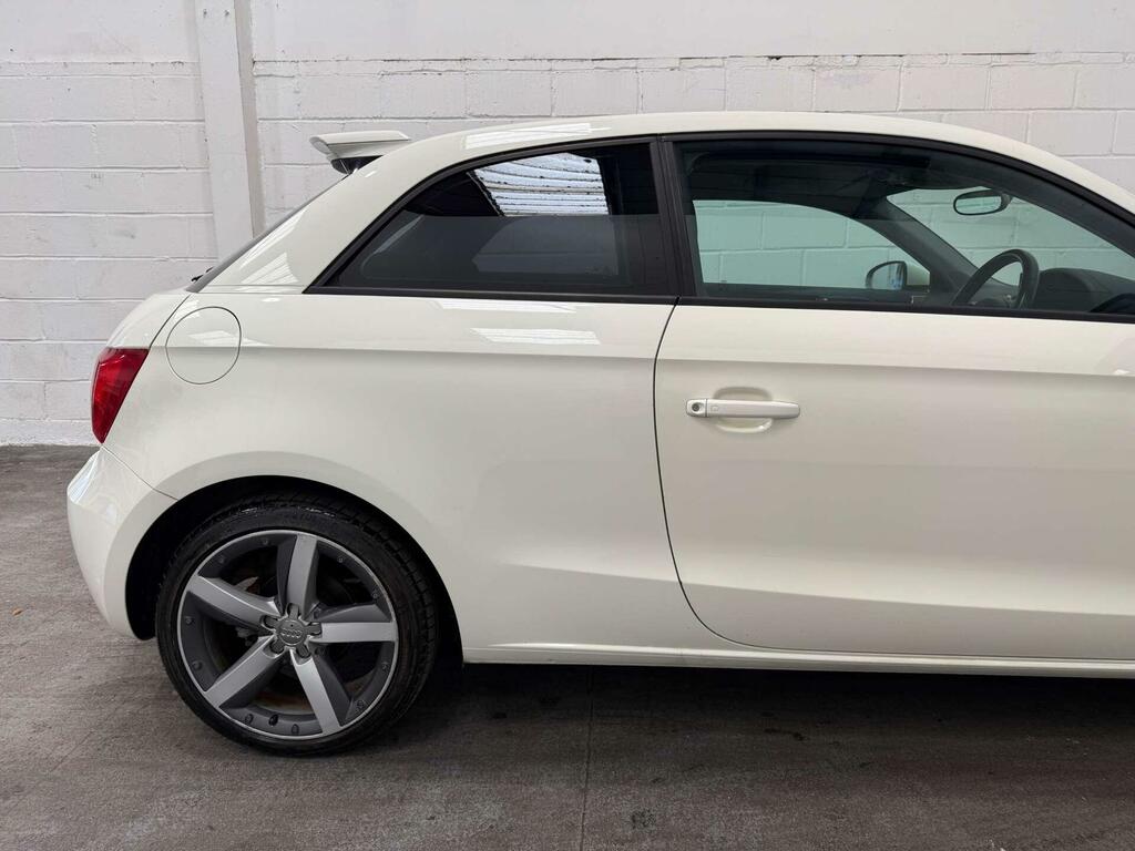 Audi A1 1.6 Tdi Sport Euro 5 Ss Blue #22