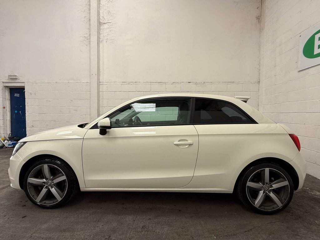 Audi A1 1.6 Tdi Sport Euro 5 Ss Blue #12