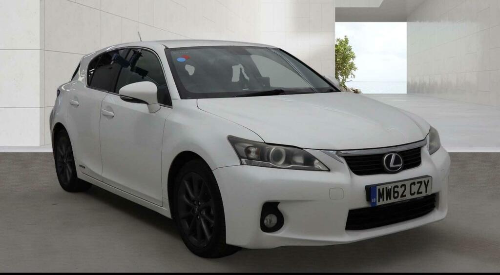 Lexus CT Se White