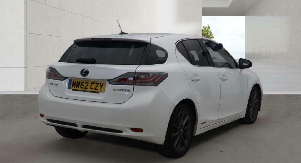 Lexus CT Se White #3