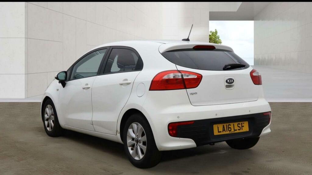Kia RIO Sr7 White #4