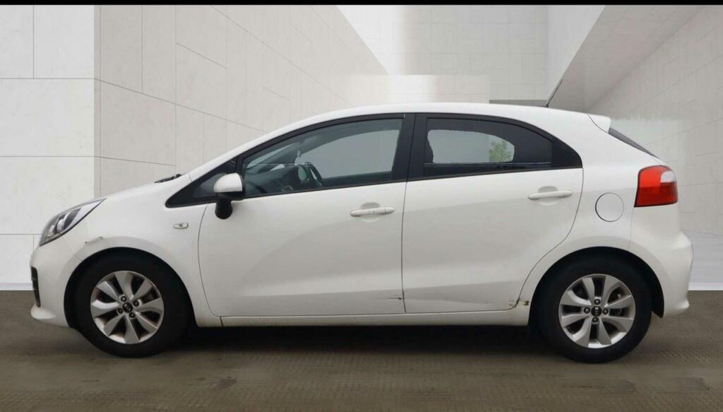 Kia RIO Sr7 White #5