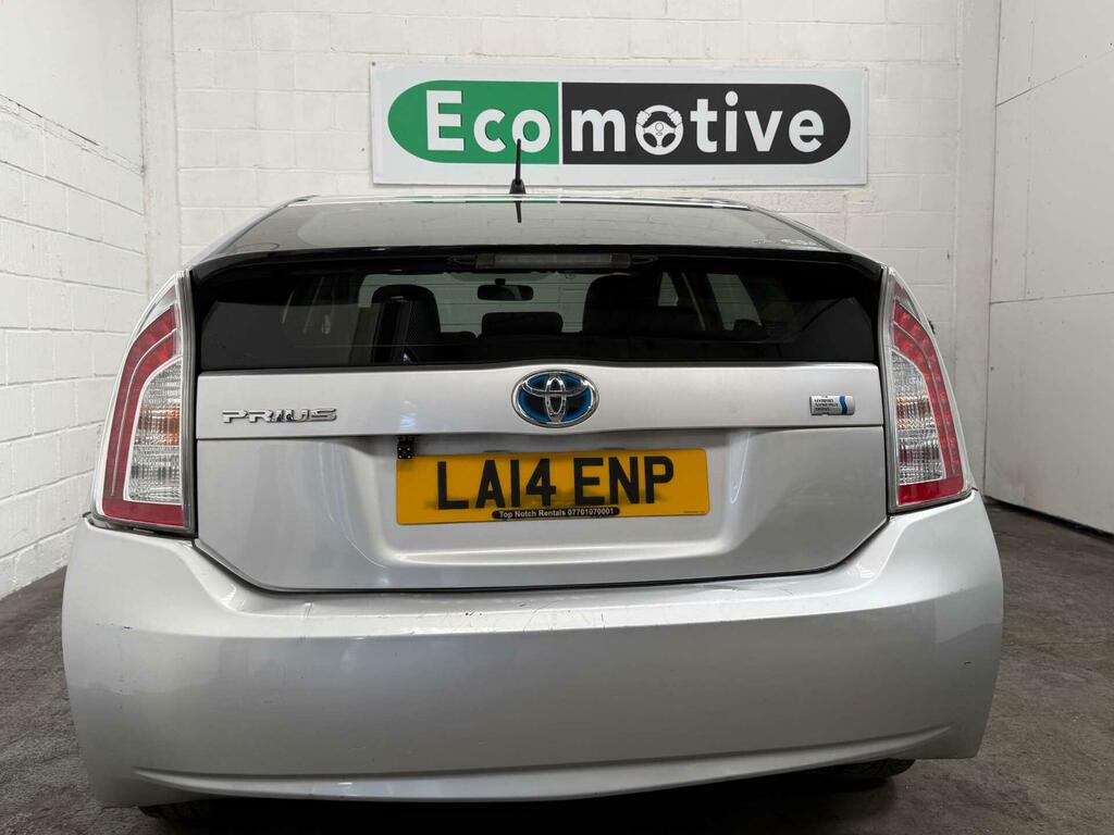 Toyota Prius 1.5 Cvt Black #15